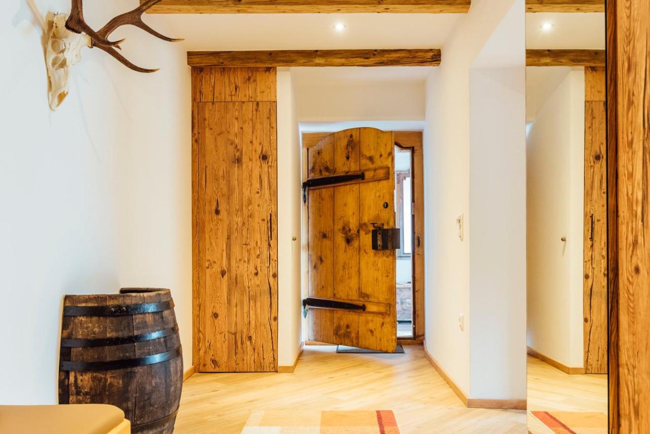 Private Suites Traunkirchen Eksteriør billede